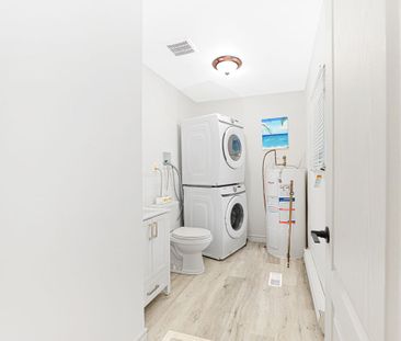 For Lease - 8 58th Street, Wasaga Beach, Ontario - Photo 2