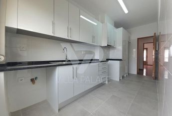 Apartamento T3 em Lisboa