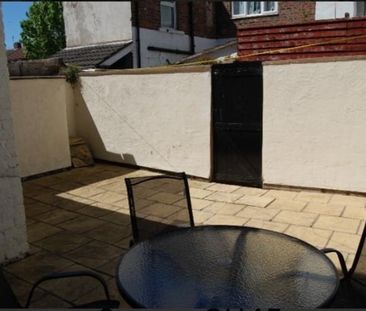 Room in a Shared House, Egerton Street, CH45 - Photo 5