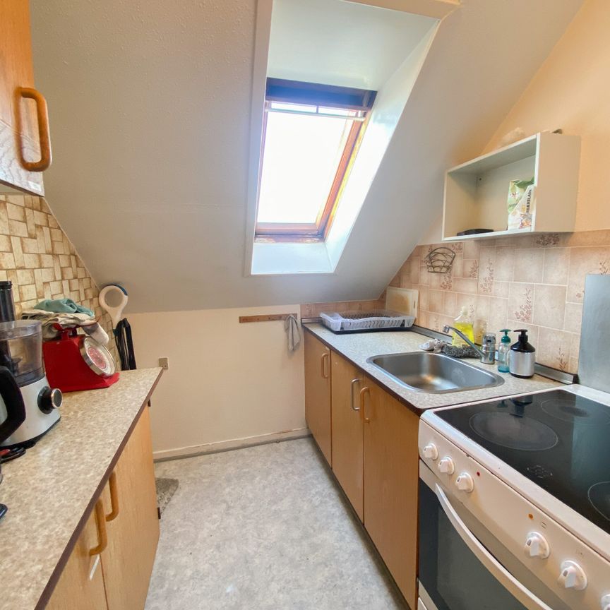 Fint værelse i taglejlighed i Hobro gågade - Photo 1