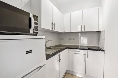 Studio to rent - Photo 4