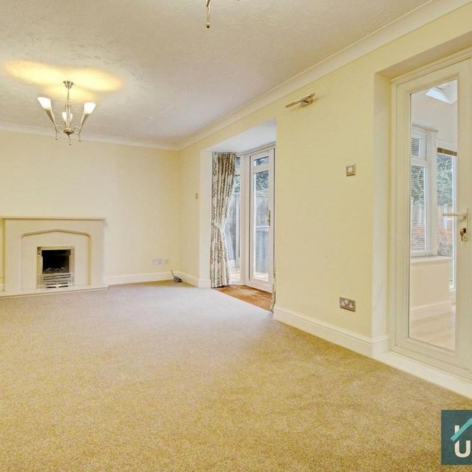 3 bedroom detached house to rent - Photo 1