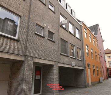 Ruim 1 slaapkamer appartement in hartje Brugge - Foto 1