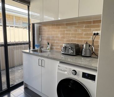 Piara Waters - Photo 2