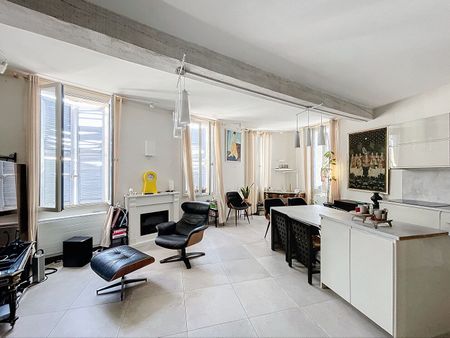 A LOUER AVIGNON INTRAMUROS ( 84000 ) : charmant appartement 3pièces non meublé - 75.40m² - cuisine équipée !, - Photo 4