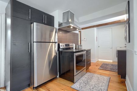 Condo for rent, Montréal (Le Sud-Ouest) - Photo 3