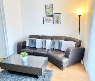 3 Bed Detached House, Poplin Drive, M3 - Photo 1