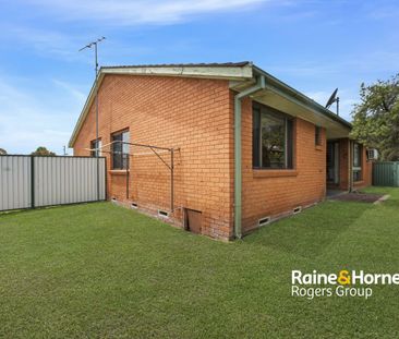 Updated & Easy-Care Living in the Heart of Gorokan - Photo 6