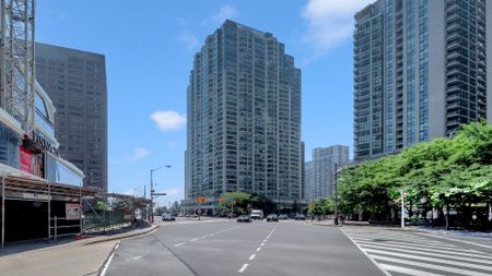 For Lease - 10 Yonge Street Unit# 907, Toronto, Ontario - Photo 4