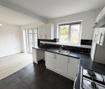 Bridgenorth Road, Pensby - Photo 6