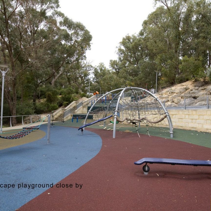 Spacious, Stylish & Low-Maintenance Family Home - Photo 1