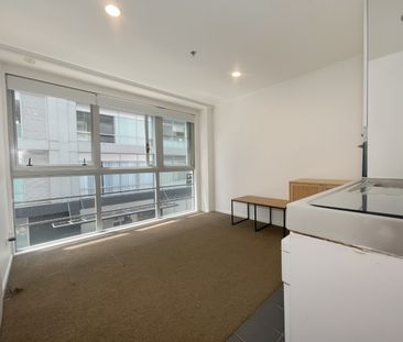 Cozy two bedroom apartment in The Altitude - Photo 5