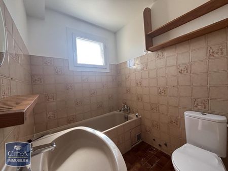 Location Appartement 1 pièce 26m² MARIGNANE 13700 - Photo 2