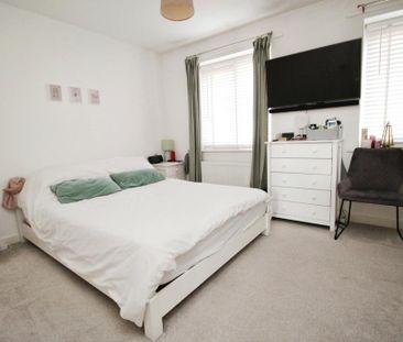 2 bedroom semi-detached house to rent - Photo 3