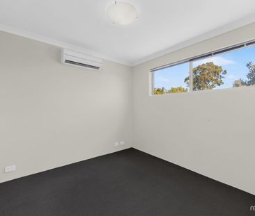 Contemporary Living, Top Location - Photo 2