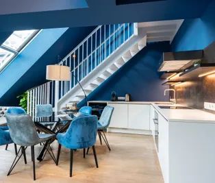 Luxus DG Wohnung Innere Stadt - Photo 1