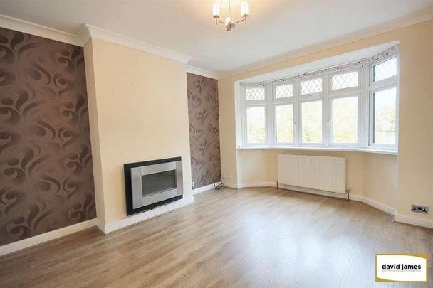 Glassmill Lane, Bromley, BR2 - Photo 1