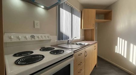 Great Location - Photo 2