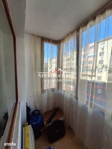 NECTORA IMOB-Apartament 2 camere, Blvd. Decebal, Etaj 1,Mobilat/Utilat - Photo 3