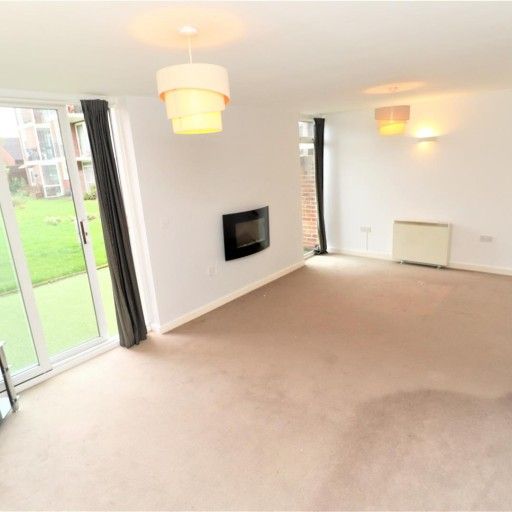 3 BED Terraced House To rent - Photo 1