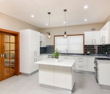 Gymea - Photo 1