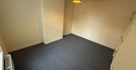 Marley Terrace, Leeds, LS11 8QS - Photo 5