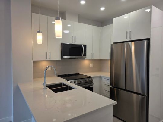 Brand New Jacob Building - Photo 1