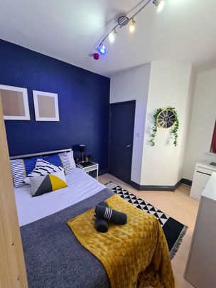 Large Double room - Photo 1