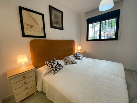 Apartamento de alquiler en Avenida de Julio Iglesias, S/n, Puerto Banús - Photo 3