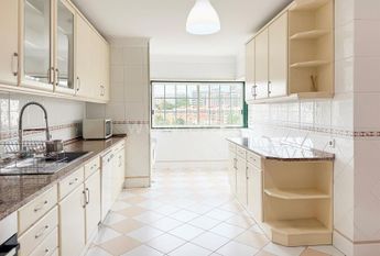 Apartamento T3 em Lisboa