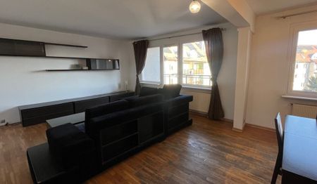 Przecław, 6pok., 2 piwnice, balkon - Фото 2