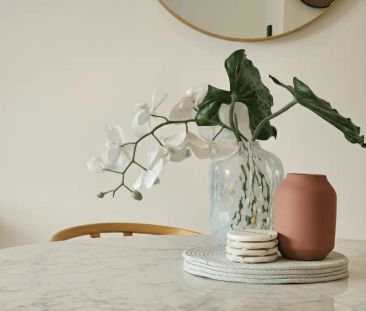 “Ultra Modern, Immaculately Maintained Townhouse” - Photo 3