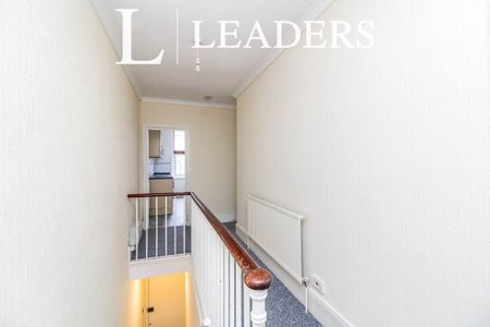 2 bedroom apartment to rent Cambridge Road, Eastbourne, BN22 - Photo 4