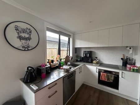 Near New on Nursery - Papamoa - Photo 5