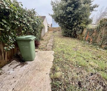 4 bedroom terraced house to rent - Photo 4