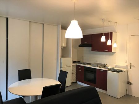 Studio - Aix-En-Provence (13090) - 24.9 m² - - Photo 5