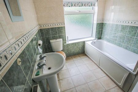 2 bedroom terraced house to rent - Photo 5
