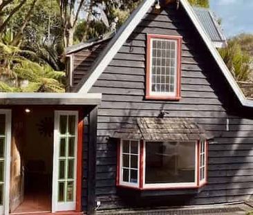 Titirangi Village Retreat - Photo 4