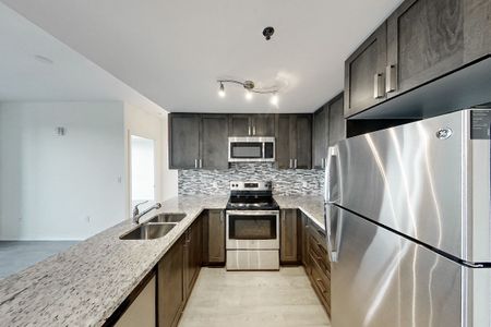 For Lease - 560 North Service Road Unit# 207, Grimsby, Ontario - Photo 4