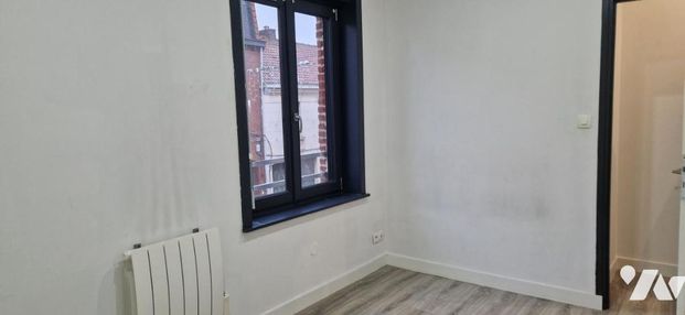 CARVIN, centre-ville, maison de type 3 à 690 euros - Photo 1