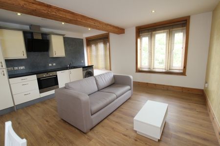 Marlborough Hall, Mapperley Road - Photo 4