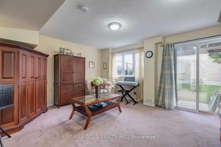 For Lease - 1070 Glenbourne Drive Unit# 18, Oshawa, Ontario - Photo 3