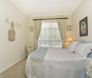 NEAT THREE BEDROOM HOME IN SOUGHT AFTER SUBURB - Photo 5