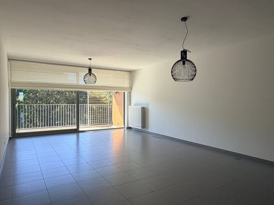 Appartement te huur - Photo 1