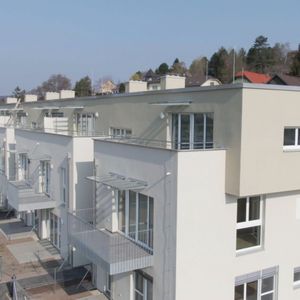 Charmante 2-Zimmer-Gartenwohnung mit Terrasse in Unterolberndorf - Photo 2