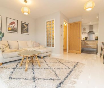 2 bedroom apartment to rent - Photo 3