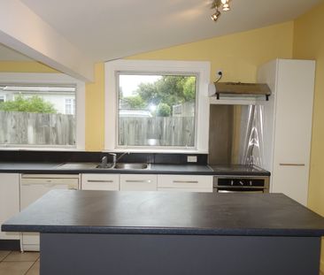 3 bedroom home in Papanui - Photo 4