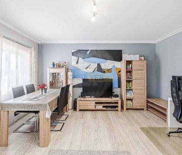 Apartment T2 in Vialonga, Vila Franca de Xira - Photo 4