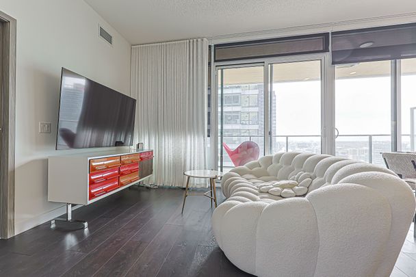 For Lease - 1 Concord Cityplace Way Unit# 3510, Toronto, Ontario - Photo 1