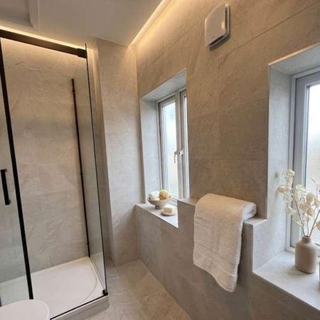 Nightingale Way, E6 - Photo 3